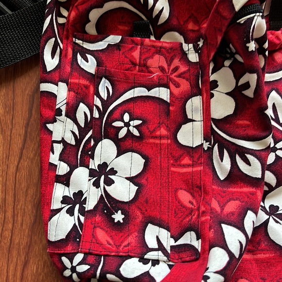 Island Aloha Wear backpack - RED and WHITE - Picture 5 of 9
